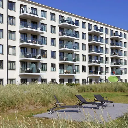 Sunny Apartment *